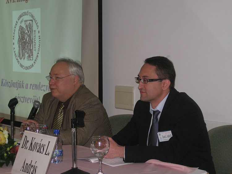 Prof Dr. Juhász István és Dr. Kovács L. András